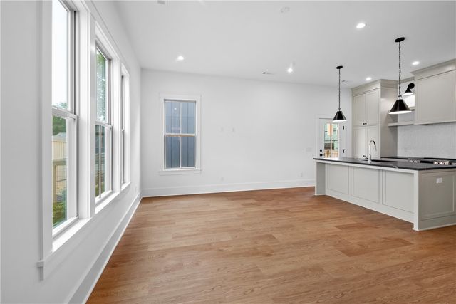 267 E 11th Street, Fayetteville, AR 72701