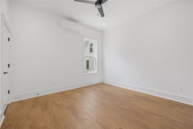 267 E 11th Street, Fayetteville, AR 72701