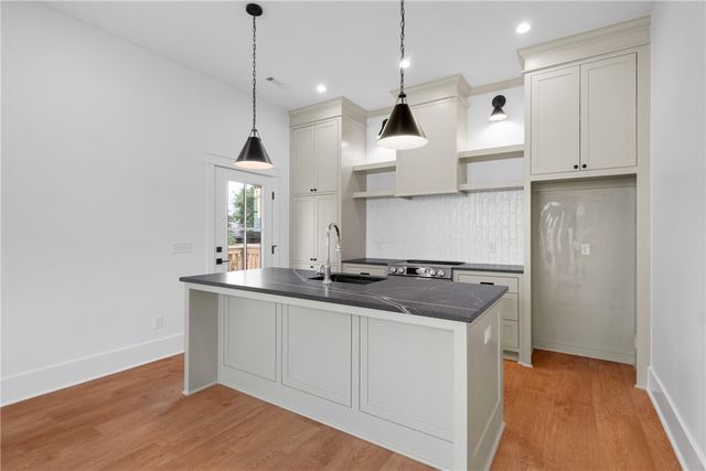 267 E 11th Street, Fayetteville, AR 72701