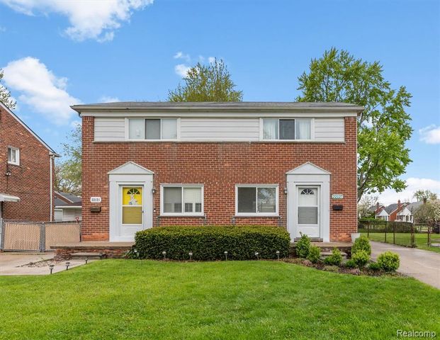 22127 Marter Road, Saint Clair Shores, MI 48080