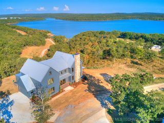 295 Falcon Tree Loop, Eufaula, OK 74432