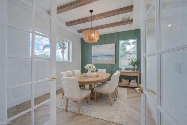 816 NW 39th AVE, Cape Coral, FL 33993