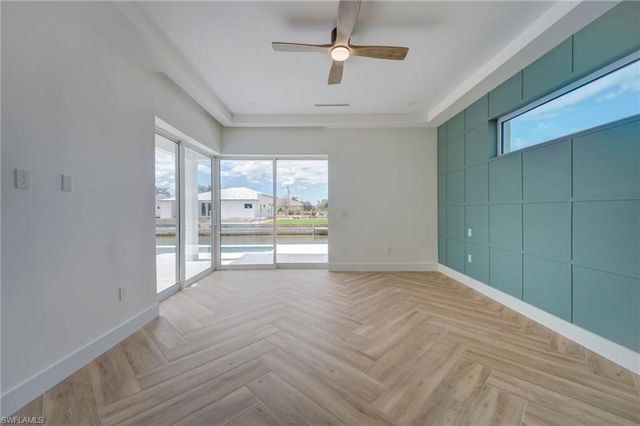 816 NW 39th AVE, Cape Coral, FL 33993