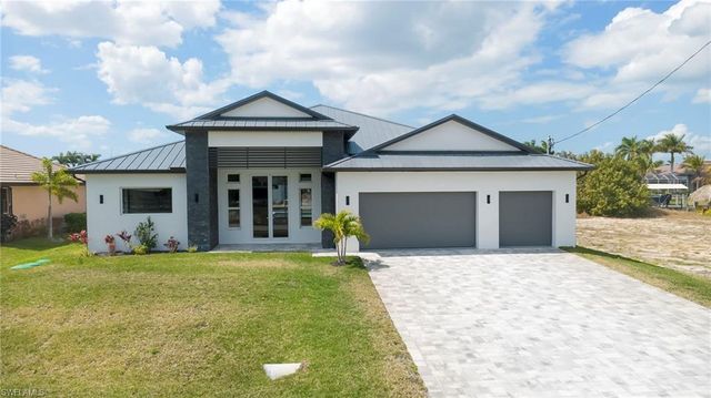 816 NW 39th AVE, Cape Coral, FL 33993