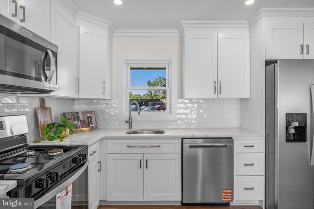 59 BROOKLAWN DR, Willingboro, NJ 08046
