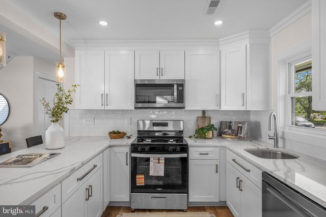59 BROOKLAWN DR, Willingboro, NJ 08046