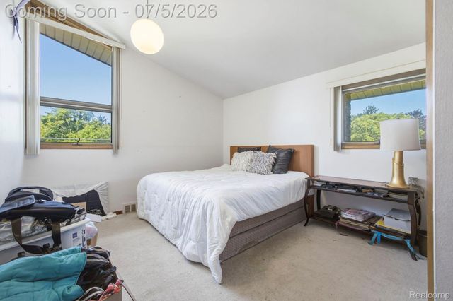 46 W Breitmeyer Place, Mt. Clemens, MI 48043