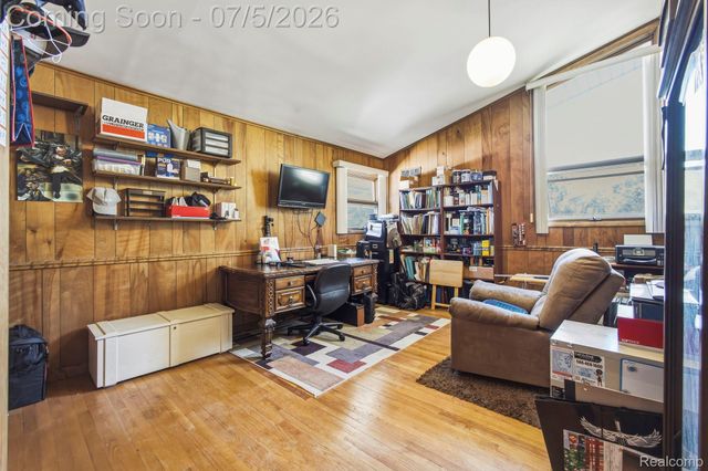 46 W Breitmeyer Place, Mt. Clemens, MI 48043