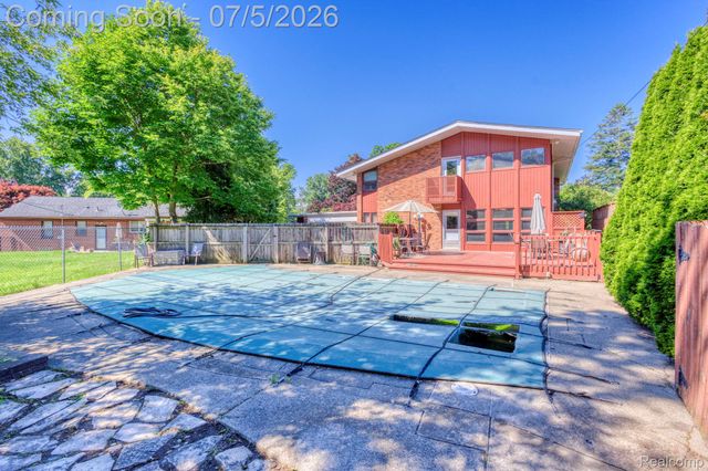 46 W Breitmeyer Place, Mt. Clemens, MI 48043
