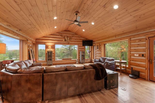 644 County Highway K, Hartford, WI 53027