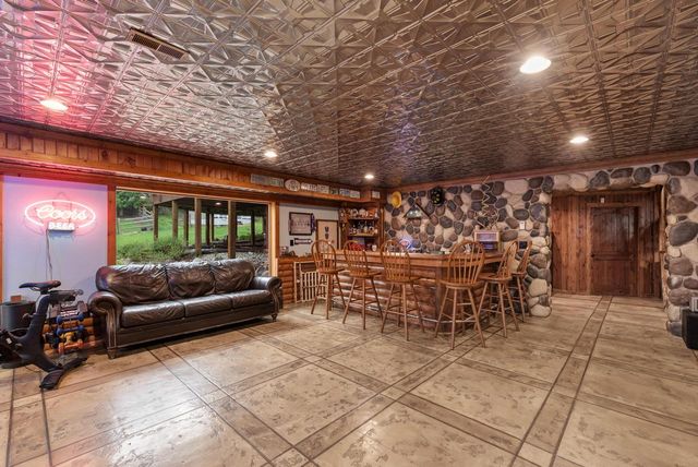 644 County Highway K, Hartford, WI 53027