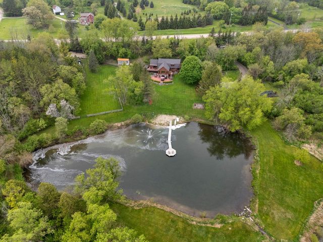 644 County Highway K, Hartford, WI 53027