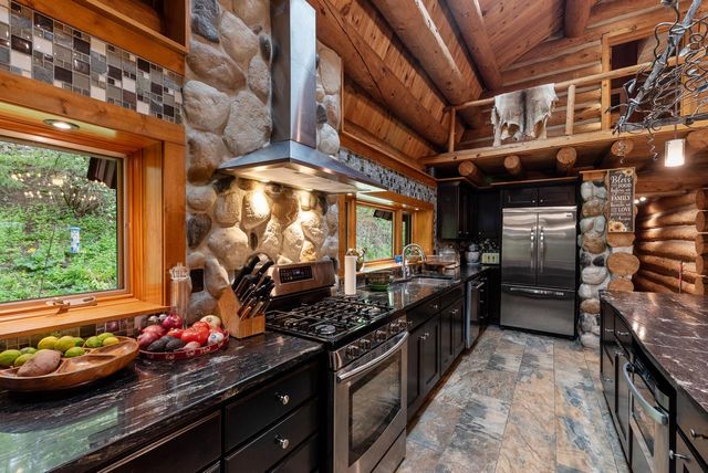 644 County Highway K, Hartford, WI 53027