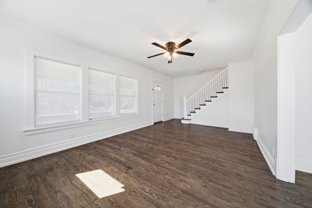 12211 Irving Avenue, Blue Island, IL 60406