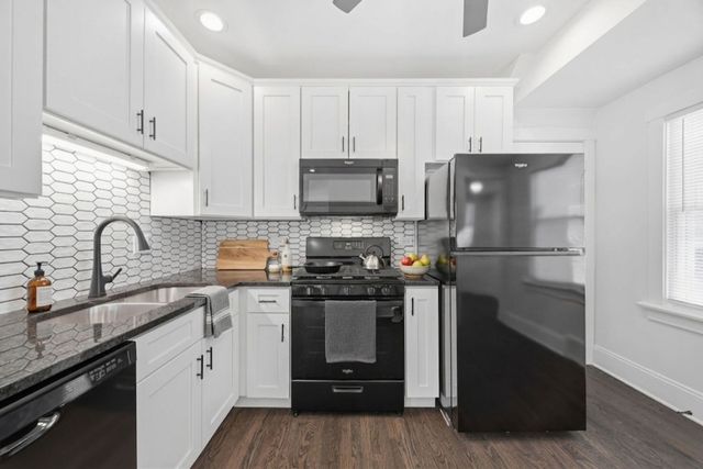 12211 Irving Avenue, Blue Island, IL 60406