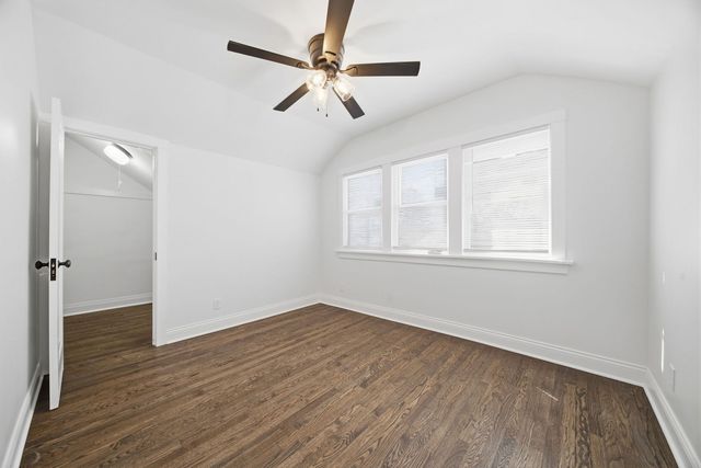 12211 Irving Avenue, Blue Island, IL 60406