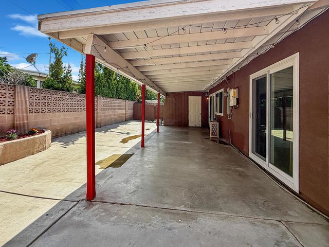 374 Crystal Drive, San Jacinto, CA 92583