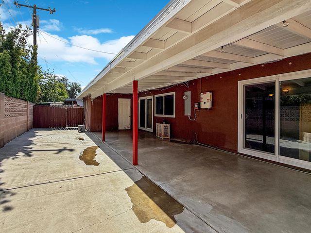 374 Crystal Drive, San Jacinto, CA 92583