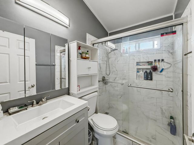 374 Crystal Drive, San Jacinto, CA 92583