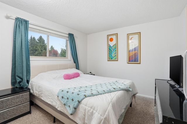 535 E Wilding Ave, Spokane, WA 99208