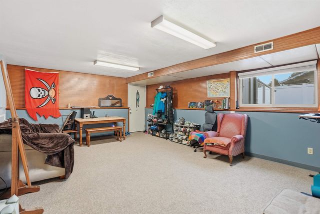 535 E Wilding Ave, Spokane, WA 99208