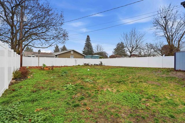 535 E Wilding Ave, Spokane, WA 99208