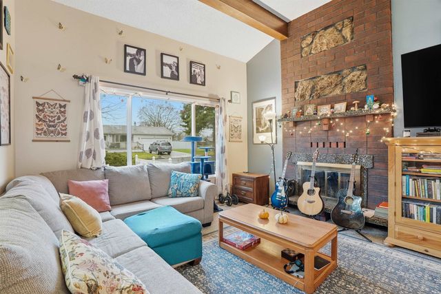 535 E Wilding Ave, Spokane, WA 99208