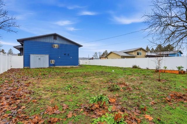535 E Wilding Ave, Spokane, WA 99208