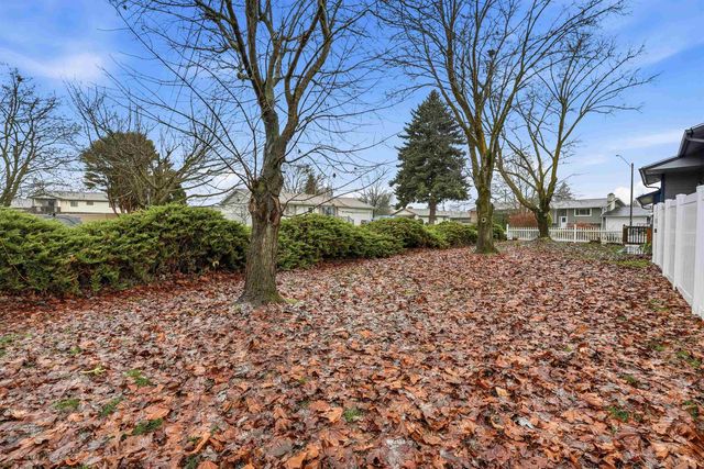 535 E Wilding Ave, Spokane, WA 99208