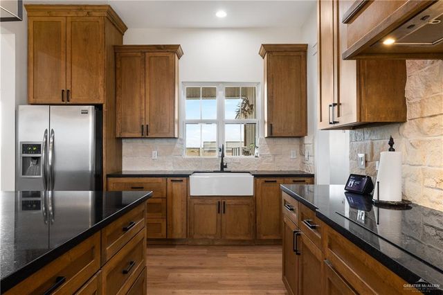 23588 Beefmaster Road, Monte Alto, TX 78538