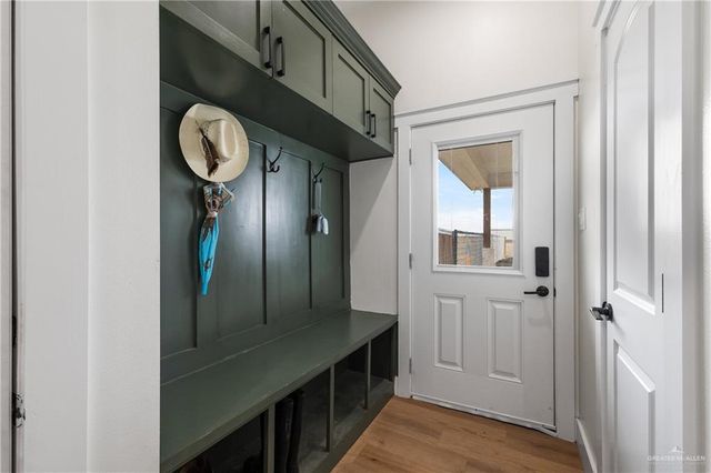 23588 Beefmaster Road, Monte Alto, TX 78538