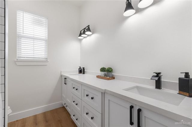 23588 Beefmaster Road, Monte Alto, TX 78538