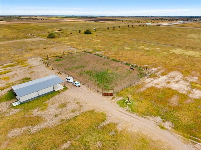 23588 Beefmaster Road, Monte Alto, TX 78538