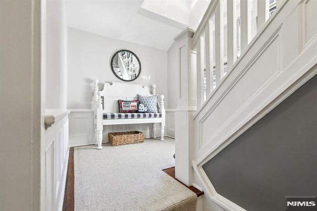 80 Crest Road, Ridgewood, NJ 07450