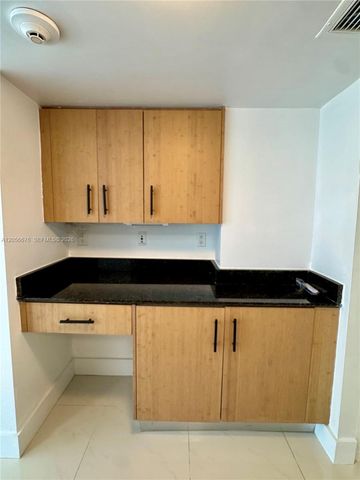 10275 Collins Ave 316, Bal Harbour, FL 33154