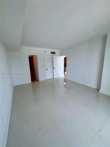 10275 Collins Ave 316, Bal Harbour, FL 33154