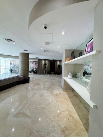 10275 Collins Ave 316, Bal Harbour, FL 33154