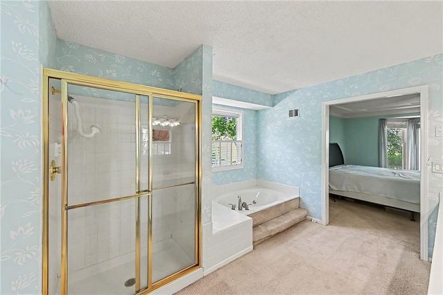 5710 N Spruce Avenue, Kansas City, MO 64119
