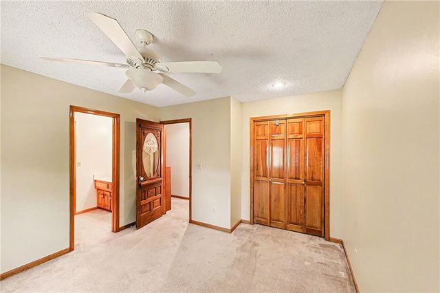 5710 N Spruce Avenue, Kansas City, MO 64119