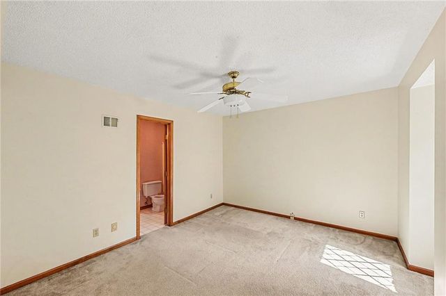 5710 N Spruce Avenue, Kansas City, MO 64119