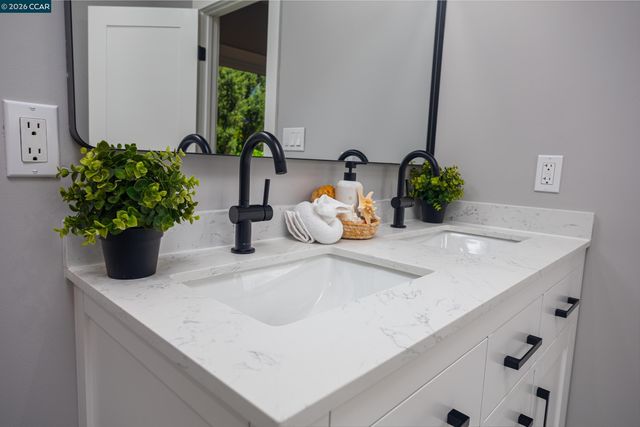 2479 Pacheco St, Concord, CA 94520