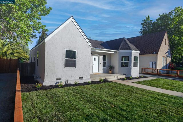 2479 Pacheco St, Concord, CA 94520