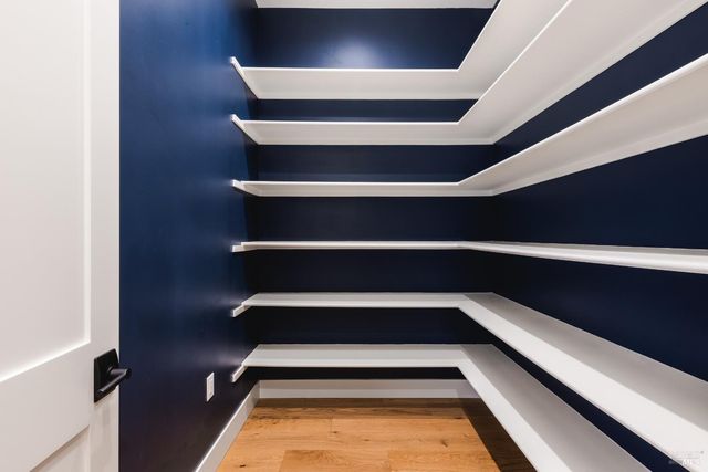 1902 Carlile Pl, Santa Rosa, CA 95403