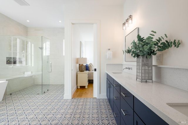 1902 Carlile Pl, Santa Rosa, CA 95403