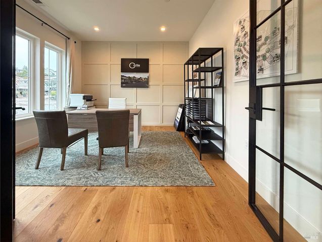 1902 Carlile Pl, Santa Rosa, CA 95403