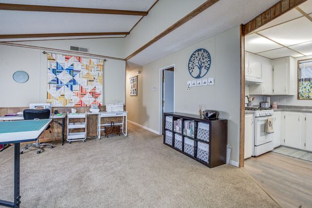 4555 Underwood Drive, Redding, CA 96003