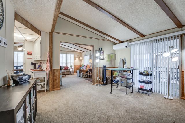 4555 Underwood Drive, Redding, CA 96003