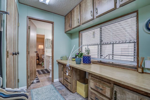 4555 Underwood Drive, Redding, CA 96003