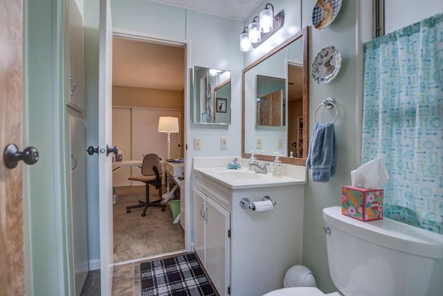 4555 Underwood Drive, Redding, CA 96003