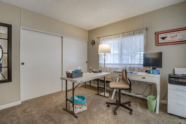 4555 Underwood Drive, Redding, CA 96003